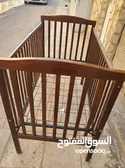  1 سرير أطفال لحد 3 سنوات او 4