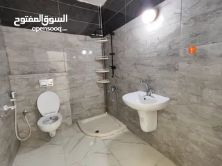  7 روف سوبر ديلوكس غير مفروش للايجار في رافات