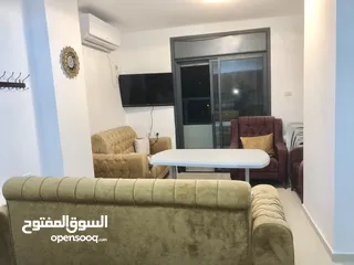  9 ستيديو للايجار  رووف