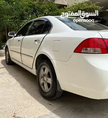 7 كيا لوتزي 2009 تب ترنك كيا لوتسي اوبتما لون ابيض
