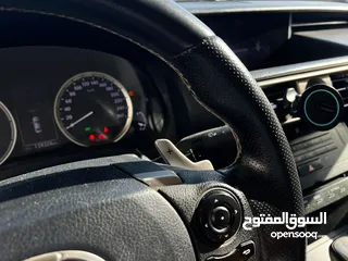  9 لكزس Lexus IS300h 2016