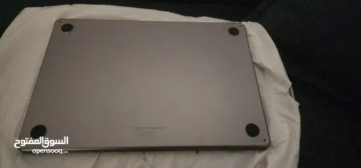  4 MacBook Air 15", 16GB/512GB, M3 processor, late 2024, space grey مع الشاحن الاصلي والكرتونة