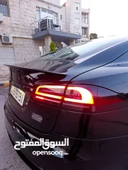  24 TESLA MODEL S PLAID 2022