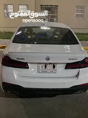  4 BMW 530i /2023