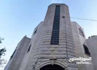  3 فيلا مميزه للبيع بمنطقه عيصى