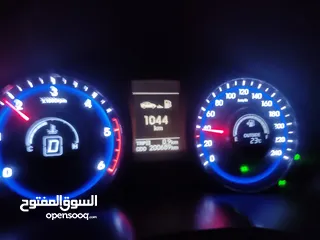  7 هونداي i40 صالون عائلية فخمة موديل 2013 بمحرك ديزل إقتصادي جدا 1700 سي سي