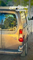  6 بيجو بارتنر تيبي  Blue HDi يد أولى  فحص نخب  سيارة مميزة ونظيفة  تنازل فوري عند الدفع كاش