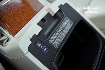  15 تويوتا لاند كروزر (GXR 2015 (V8 وارد صيانة الشركة ( طلب خاص 60th) مالك واحد بحالة الوكالة