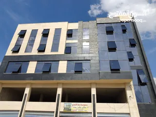  3 مجمع تجاري جديد في موقع مميز للإيجار مخازن وطوابق تجارية