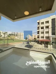  15 شقة فاخرة للبيع في خلدا  - خلف بردايس وقرب المدارس المستقلة طابق ثالث 145م مع روف 160م لم تسكن