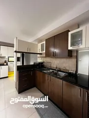  4 شقة طابقية مساحة 325 متر في الرحمانية - دابوق خلف اغاتي للحلويات