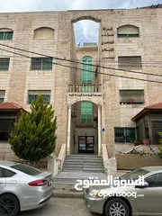  1 فرصة استثمارية شقتين بشقة واحدة، شقة غرفة نوم واحدة و الثانيه غرفتين نوم في ضاحية النخيل