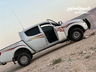  11 l200 موديل  2009 فحص كامل مالك ثاني من الحره ماشيه 226 الف