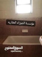  16 بيت مستقل فارغ للايجار في منطقة الزهور مساحة 250 متر داخلي مع حديقة 300 متر