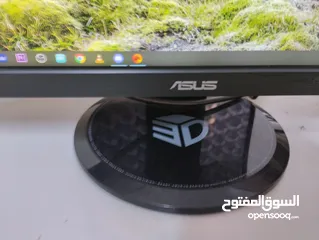  2 شاشة أسوس HD مع سماعات بسعر حرق وفي أغراض أخرى للبيع