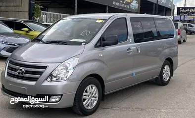  25 باصات 10 مقاعد للايجار مع السائق. باصات حديثه   لجميع انحاء المملكة عجلون والسلط وجرش البتراء