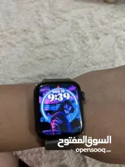  2 Used Apple Watch Se