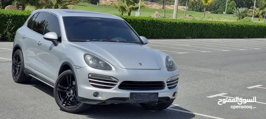  8 Porsche 6 cylinder / Gulf / 2012, panorama, number one, full specifications, agency condition