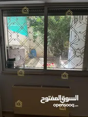 9 شقة فارغة - دير غبار - 3نوم 1ماستر - 230م - ارضي - حديقة - قرب الخدمات العامة