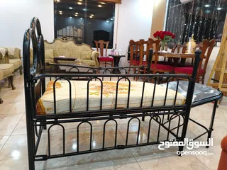  3 سرير أطفال حديد