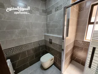  23 شقة جديدة تلاع العلي الشمالي 190م2 للبيع بسعر مغري من المالك