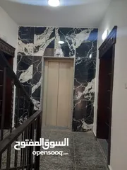 13 شقة فاخرة للبيع مع اطلالة رائعة و موقع مميز