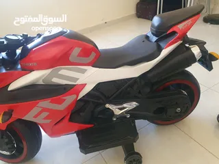  7 دراجه اطفال استعمال خفيف دراجه للبيع