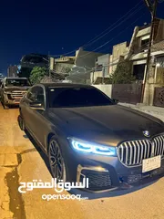  2 BMW 740Li VIP 2022