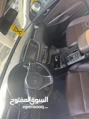  6 كيا سنرنتو 2017 للبيع