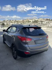  5 Hyundai tucson