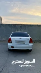  4 هونداي فيرنا بسعر مميز