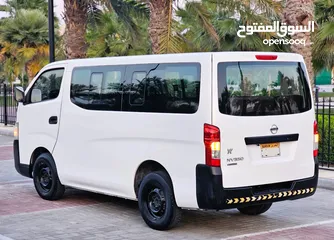  8 NISSAN URVAN PASSENGER VAN AUTOMATIC 2015