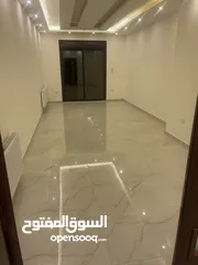  1 شقه في البنيات للبيع
