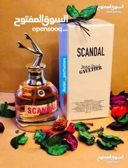  19 بكج مكون من عطرين   شامل التوصيل مع هدية