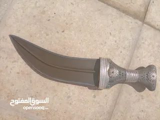  2 نصل الخناجر حاده