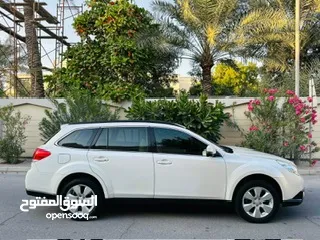  1 SUBARU OUTBACK 2012 MODEL FULL OPTION WITH SUNROOF CALL OR WHATSAPP ON  ,