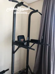  2 Weight set pull up stand  one bar