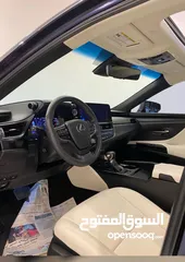  1 لكسز ES 350 2023 فتحة نظيف جدا بممشى بسيط