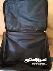  6 شنته سفر فيها خدش بسيط