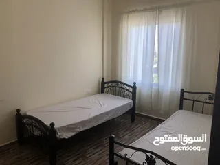  14 شاليه مساحة 800م منطقة الروضة قابل للبدل