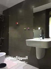  2 شقة مفروشة للإيجار 240م2 ( Property 10988 )