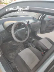  8 هونداي جيتس 2005