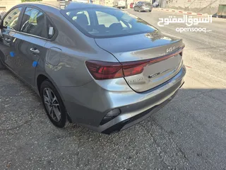 17 كيا سيراتو 2021 دهان الشركة الأصلي السيارة بحالة الشركة داخلية بوضع ممتاز جدا