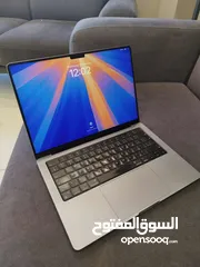  1 اللاب توب المميز من شركة ابل MacBook Pro M1 Pro