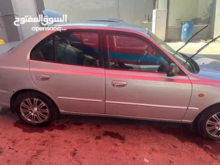  7 هيونداي فيرنا 2002 بسعر حرق 3800 قابل للتفاوض