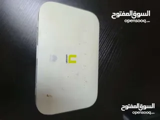  4 راوترات ومقويات سرعات عاليه وكاله