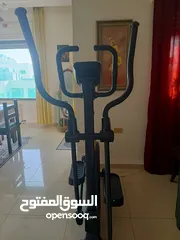  2 جهاز رياضي ( Reebok ) اصلي من الشركة نفسها بسعر مناسب وجودة مناسبة