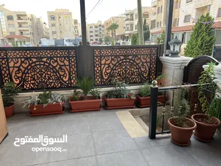  11 شقة مميزة ارضية تشطيب سوبر ديلوكس في أجمل احياء الياسمين خلف مستشفى الحياة