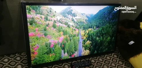  19 Samsung 32 inches smart led as new plastic not removed yet