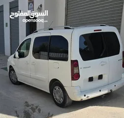  4 بيجو بارتنر 7 ركاب ترخيص 2017